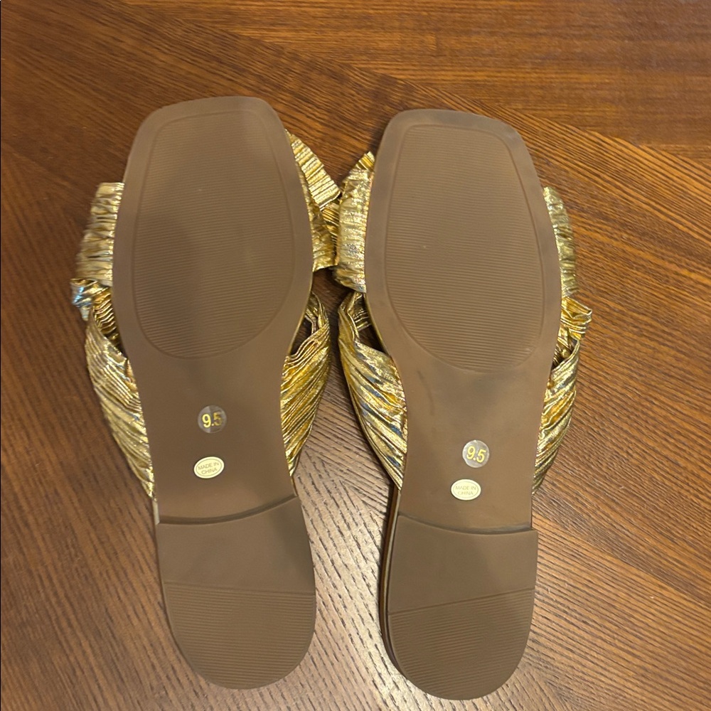 Gold Bow Slide Sandals - Picture 2 of 3